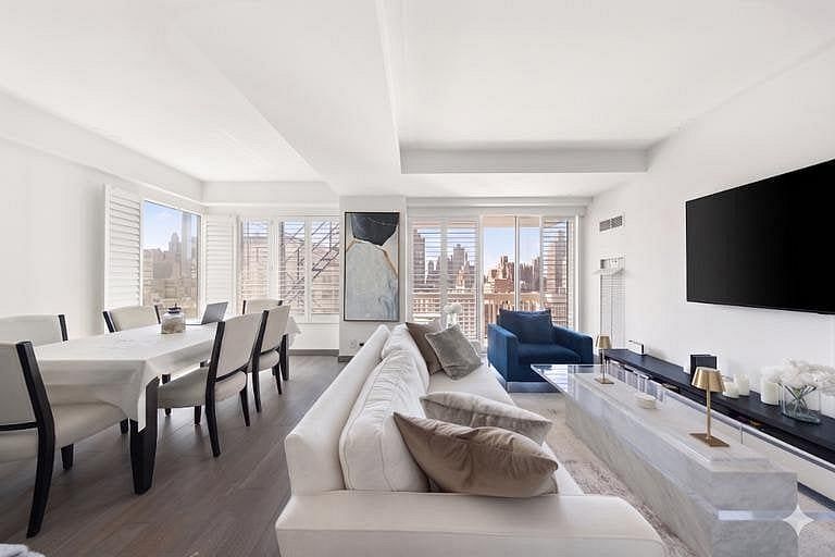 200 East 69th Street #19E