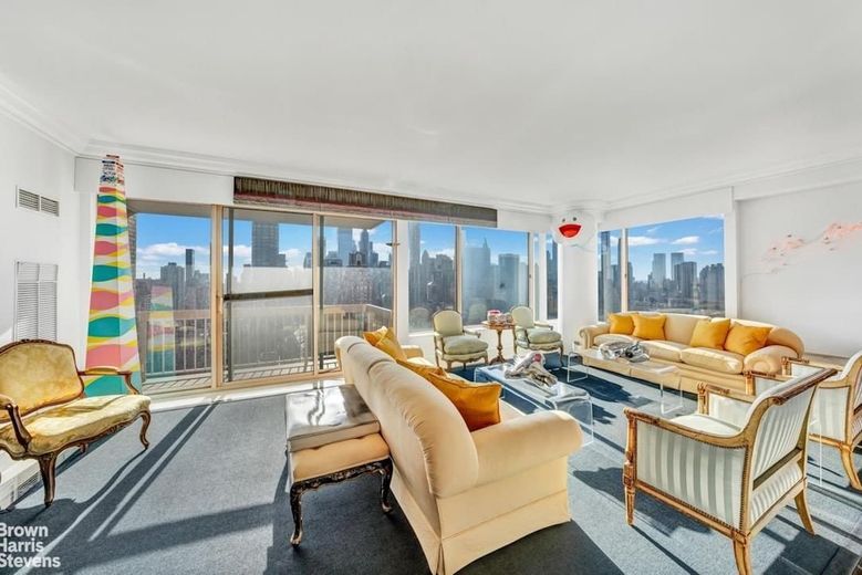 200 East 69th Street #34C