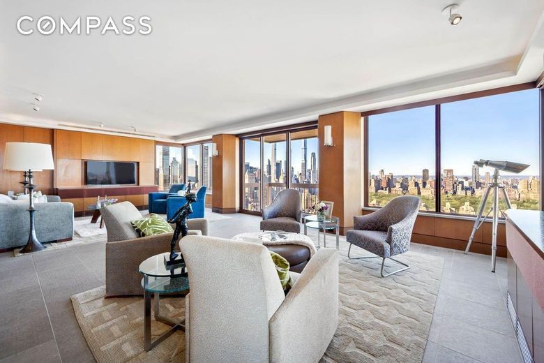 200 East 69th Street #44A