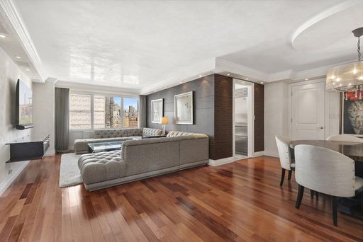 Image 1 of 13 for 200 East 74th Street #16B in Manhattan, New York, NY, 10021