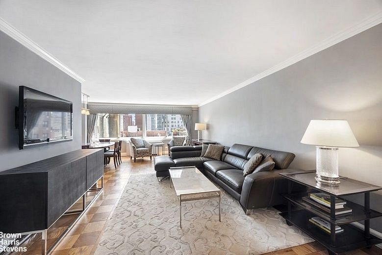 200 East 78th Street #9A