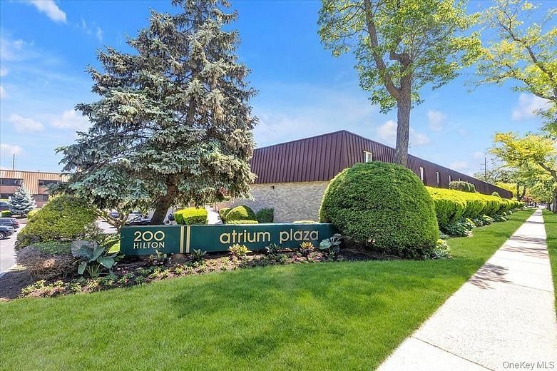 200 Hilton Avenue #20