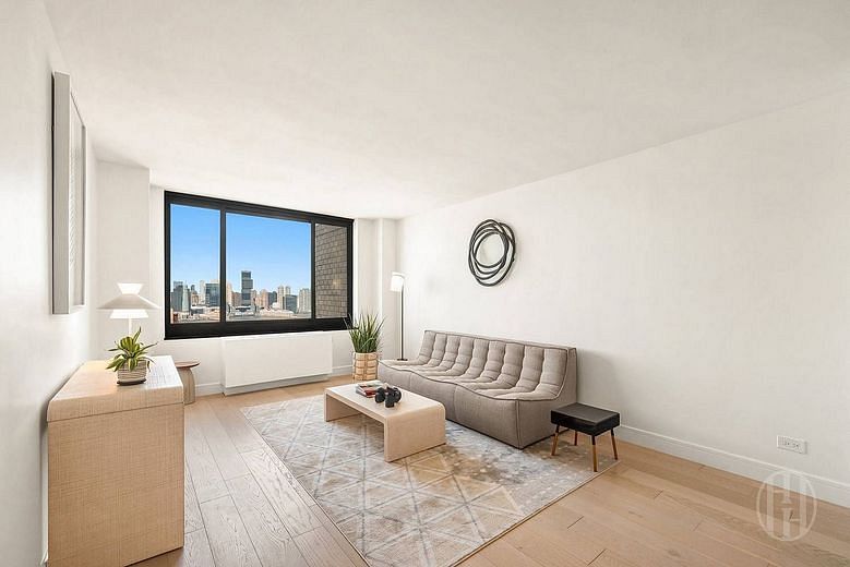 200 Rector Place #35C