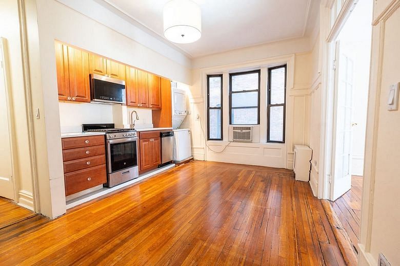 200 West 109th Street #A7