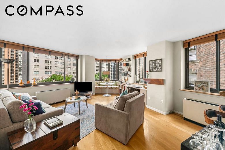 2000 Broadway #7J