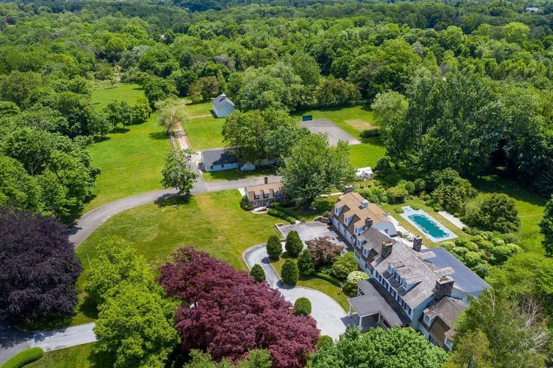 2007 A/B Purchase Street