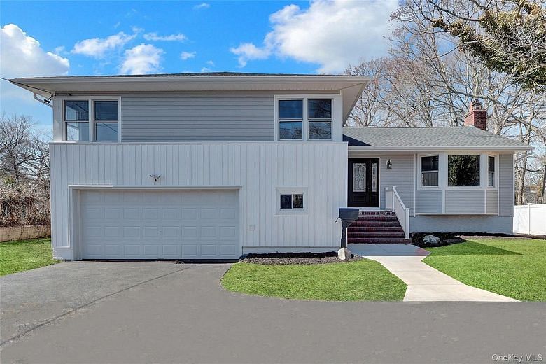 201 Brookside Avenue