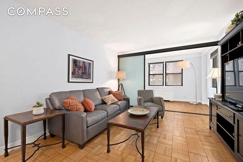 201 East 21st Street #7A