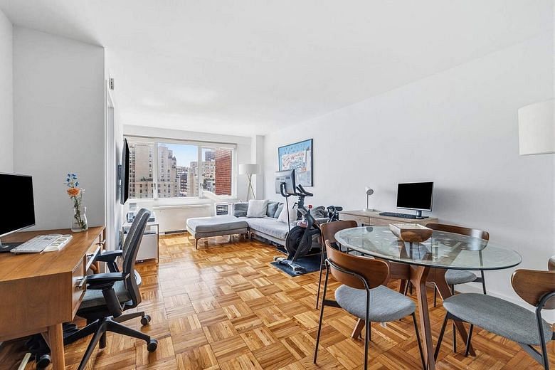 201 East 25th Street #14K
