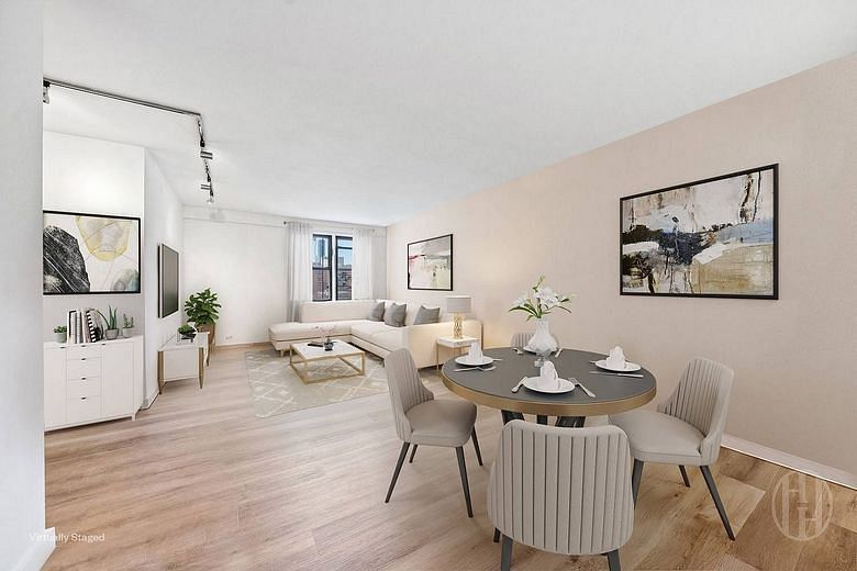 201 East 28th Street #14S