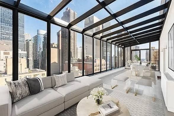 201 East 36th Street #19D