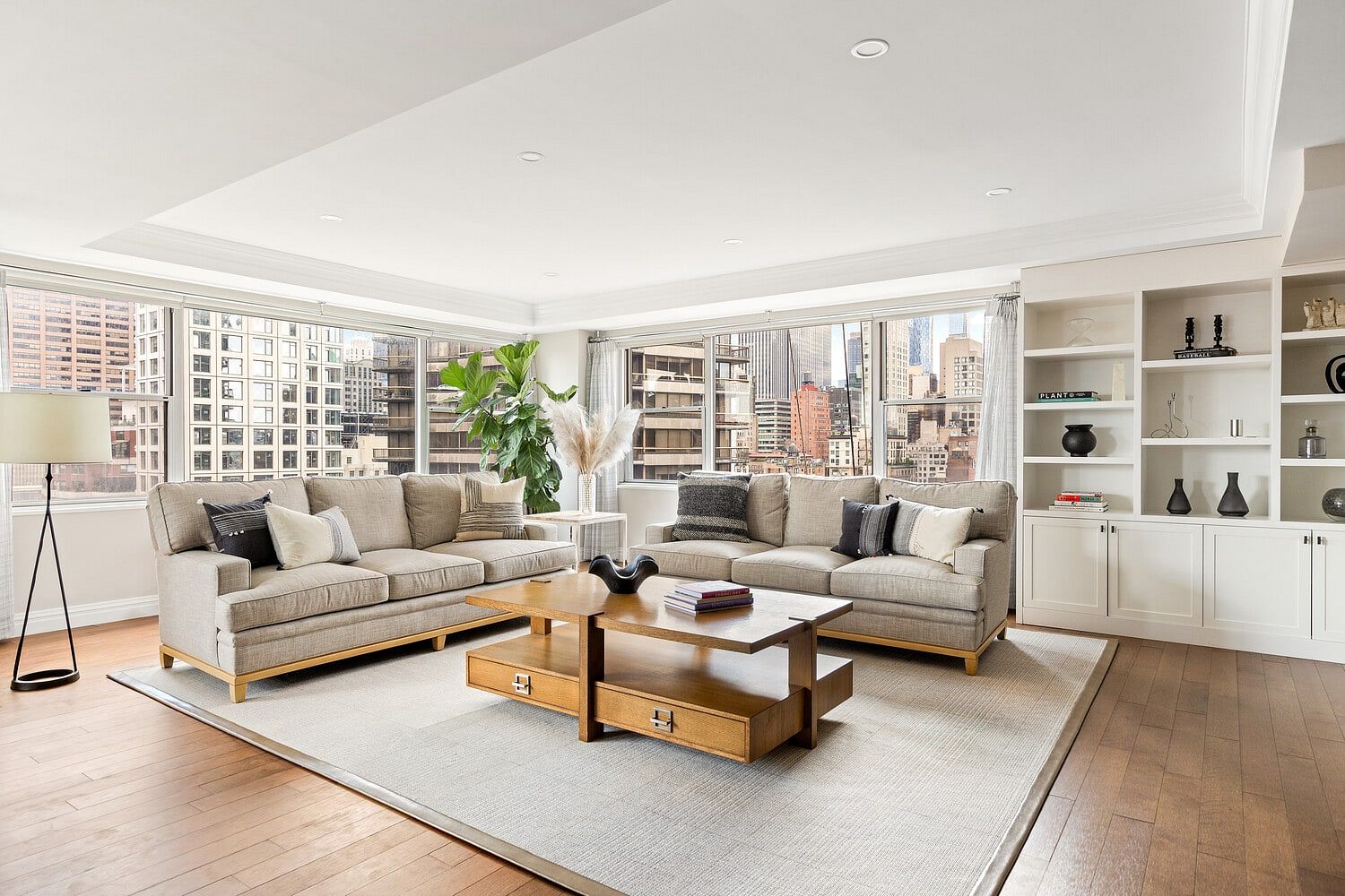Image 1 of 10 for 201 East 62nd Street #18B in Manhattan, New York, NY, 10065