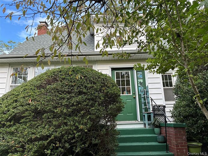 201 Maiden Lane