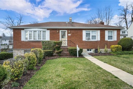 Image 1 of 34 for 201 Roundhill Drive in Westchester, Yonkers, NY, 10710