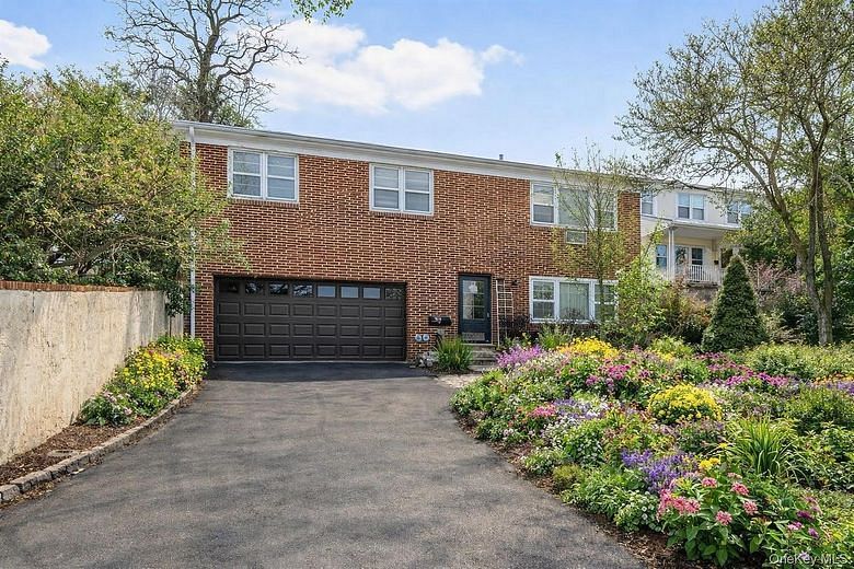 201 Shonnard Terrace