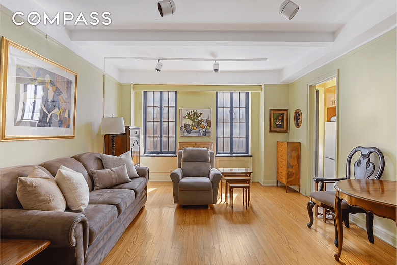 201 West 16th Street #3C