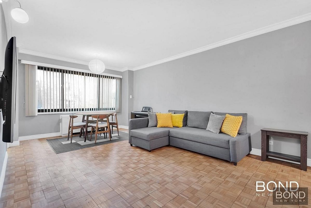 Image 1 of 6 for 201 West 21st Street #5A in Manhattan, New York, NY, 10011