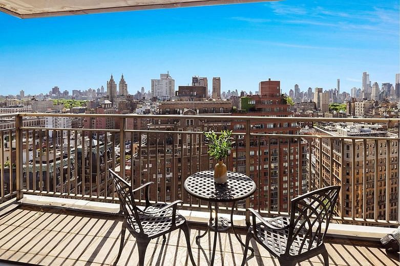 201 West 70th Street #26G