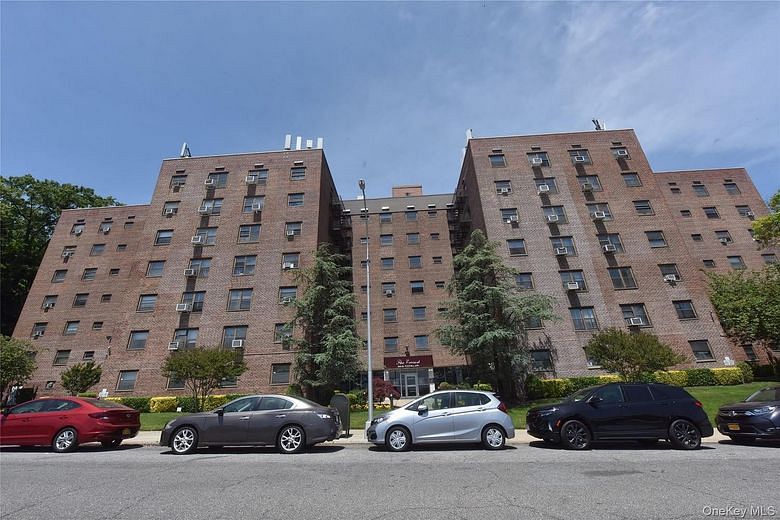 202-35 Foothill Avenue #B57