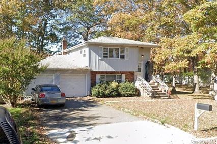 Image 1 of 2 for 202 Crystal Brook Road in Long Island, Port Jefferson Stati, NY, 11776