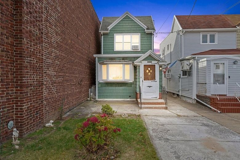 2020 East 38th Street