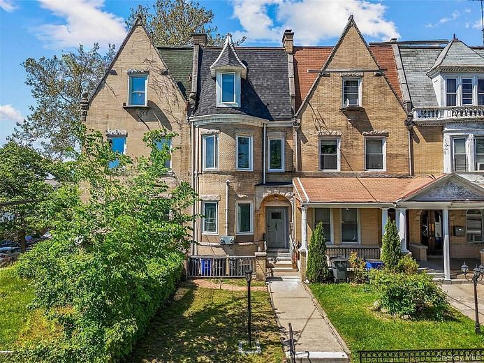 203 E Prospect Avenue