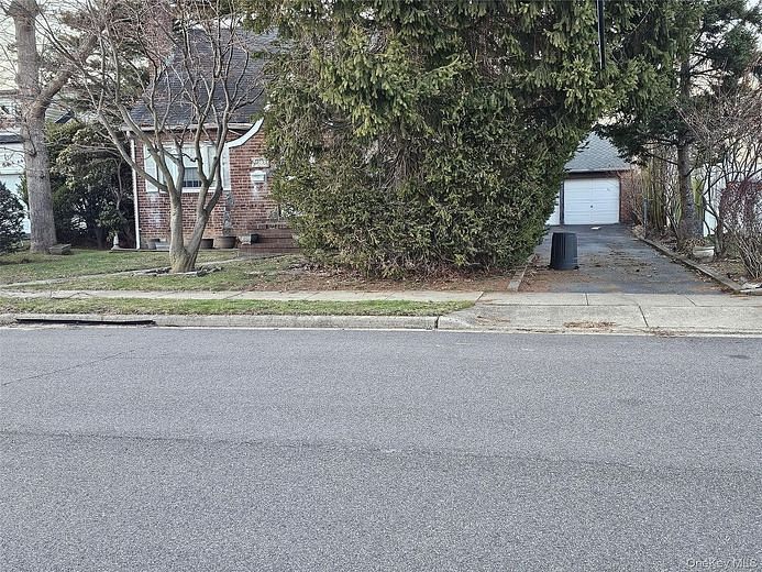 203 Massachusetts Avenue