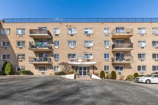 Image 1 of 10 for 2035 Central Park Avenue #1P in Westchester, Yonkers, NY, 10710