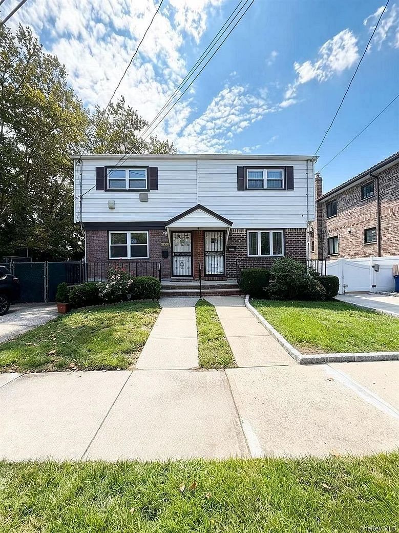 204-28 46th Avenue