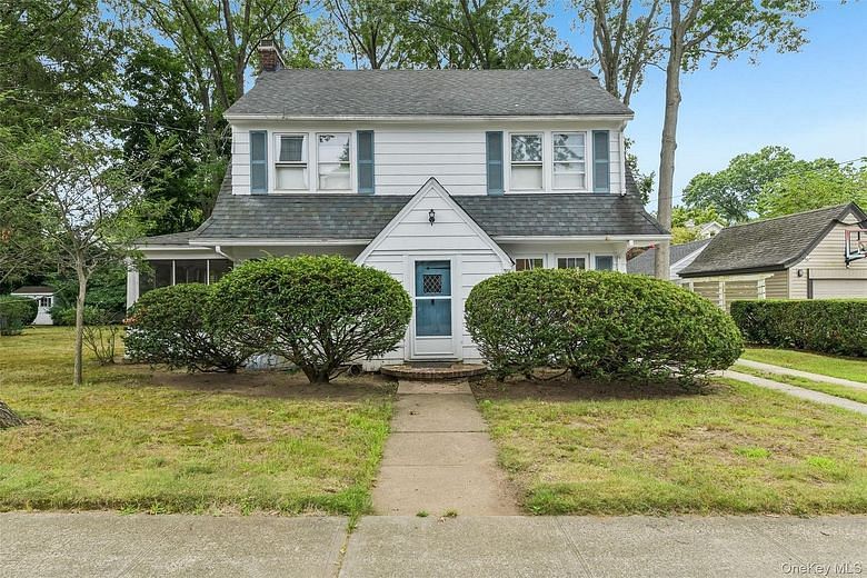 204 Auburn Street