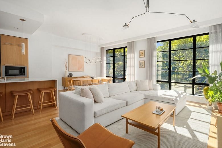 204 Forsyth Street #4S