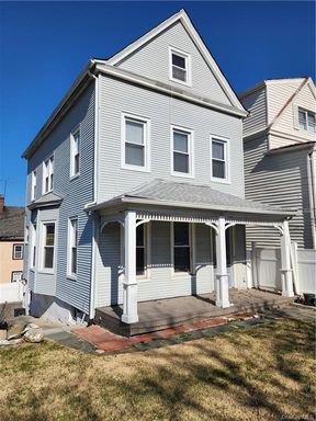 Image 1 of 31 for 204 N Terrace Avenue in Westchester, Mount Vernon, NY, 10550