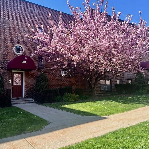 204 Richbell Road #B4