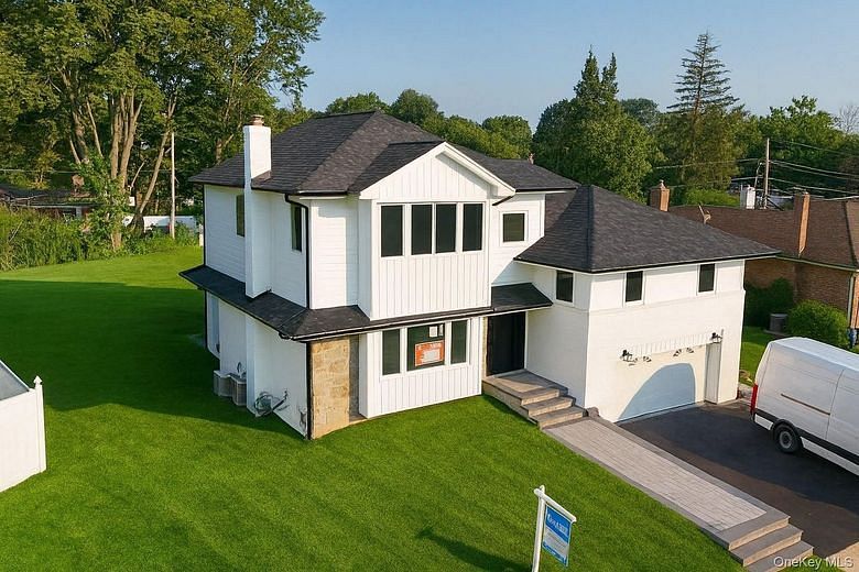 2040 Wellington Court