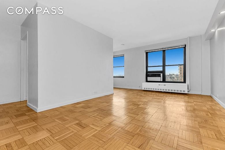 205 Clinton Avenue #9D