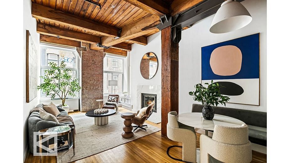 205 East 22nd Street #2B