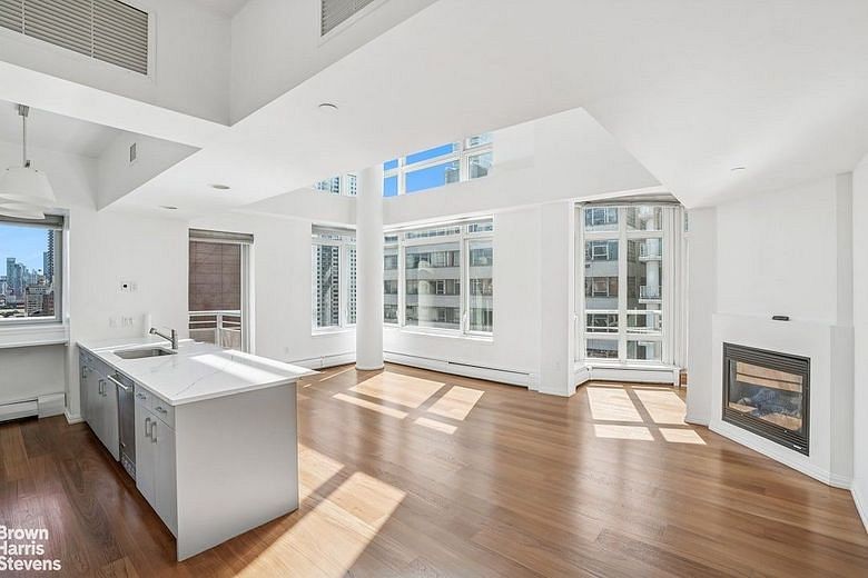 205 East 59th Street #17A