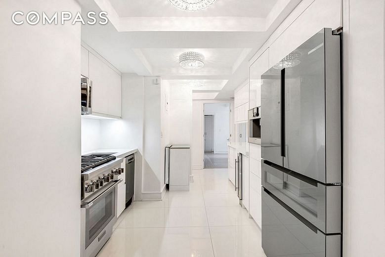 205 East 78th Street #12C