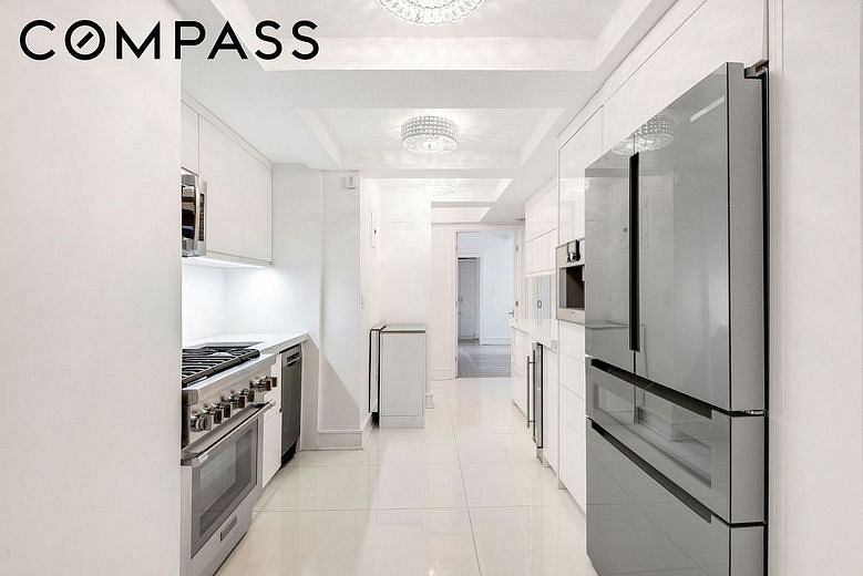 205 East 78th Street #12C