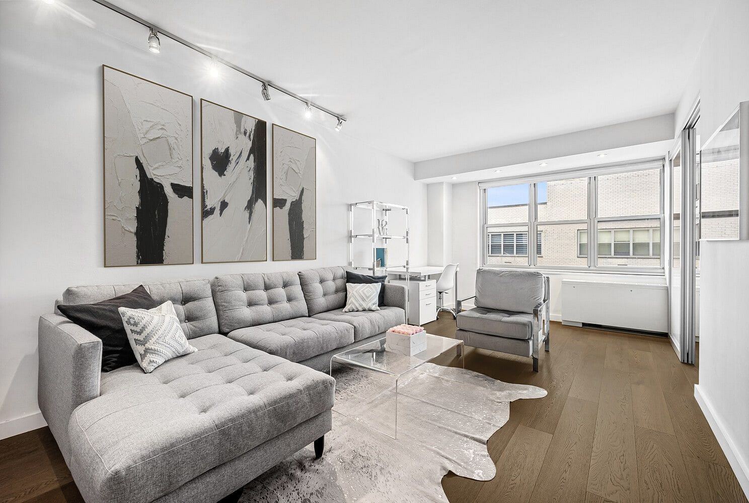 205 Third Avenue #12U