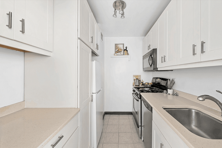 205 West End Avenue #16F