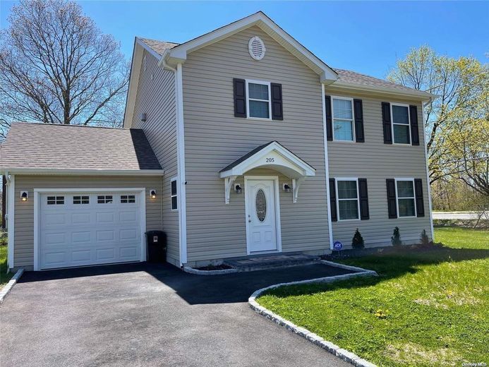 205 William Floyd Pkwy