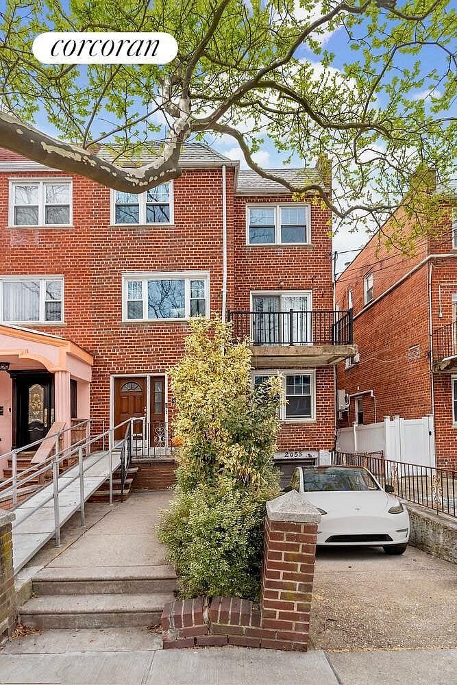 2053 East 56th Street