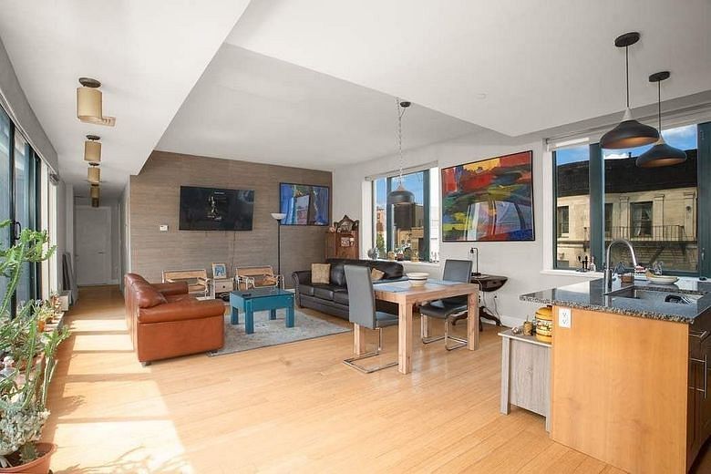 2056 Fifth Avenue #6D