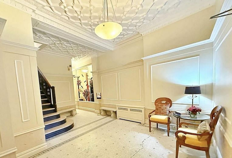 207-215 West 98th Street #3AA