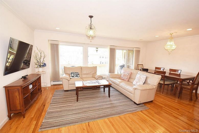 207-22 Jordan Drive #93 U
