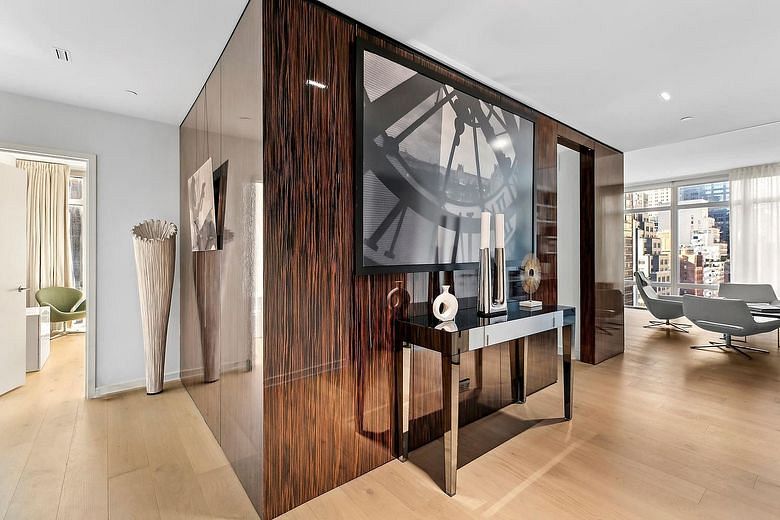 207 East 57th Street #19B