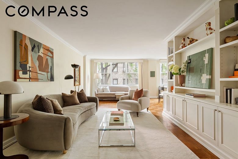 207 East 74th Street #2L