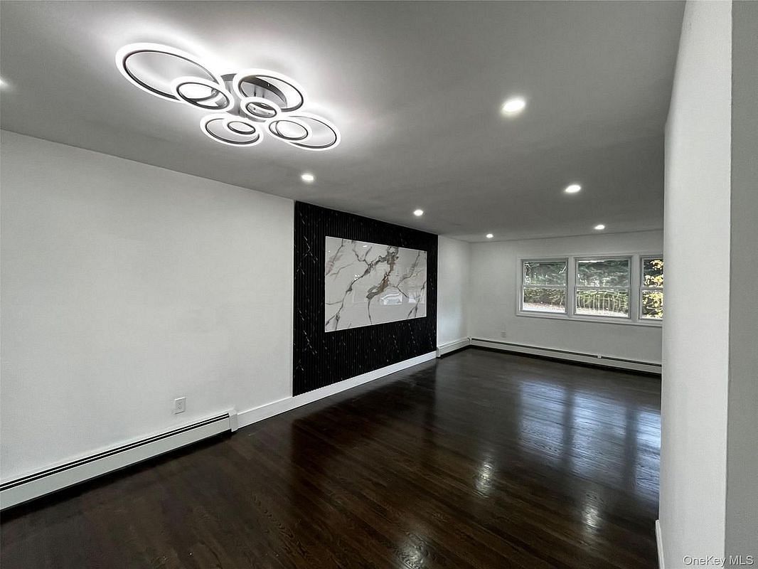 Image 1 of 29 for 207 N Titmus Drive in Long Island, Brookhaven, NY, 11950