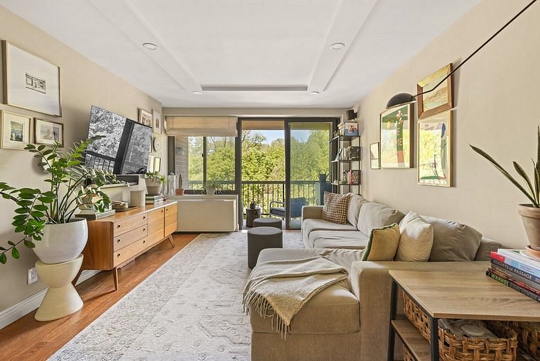 207 Prospect Park Southwest #3C